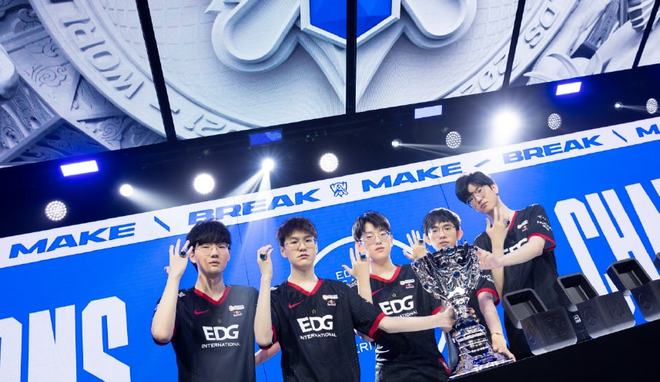 进球之前球 进球之前球