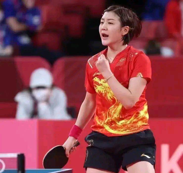 甲赛场上的 甲赛场上的