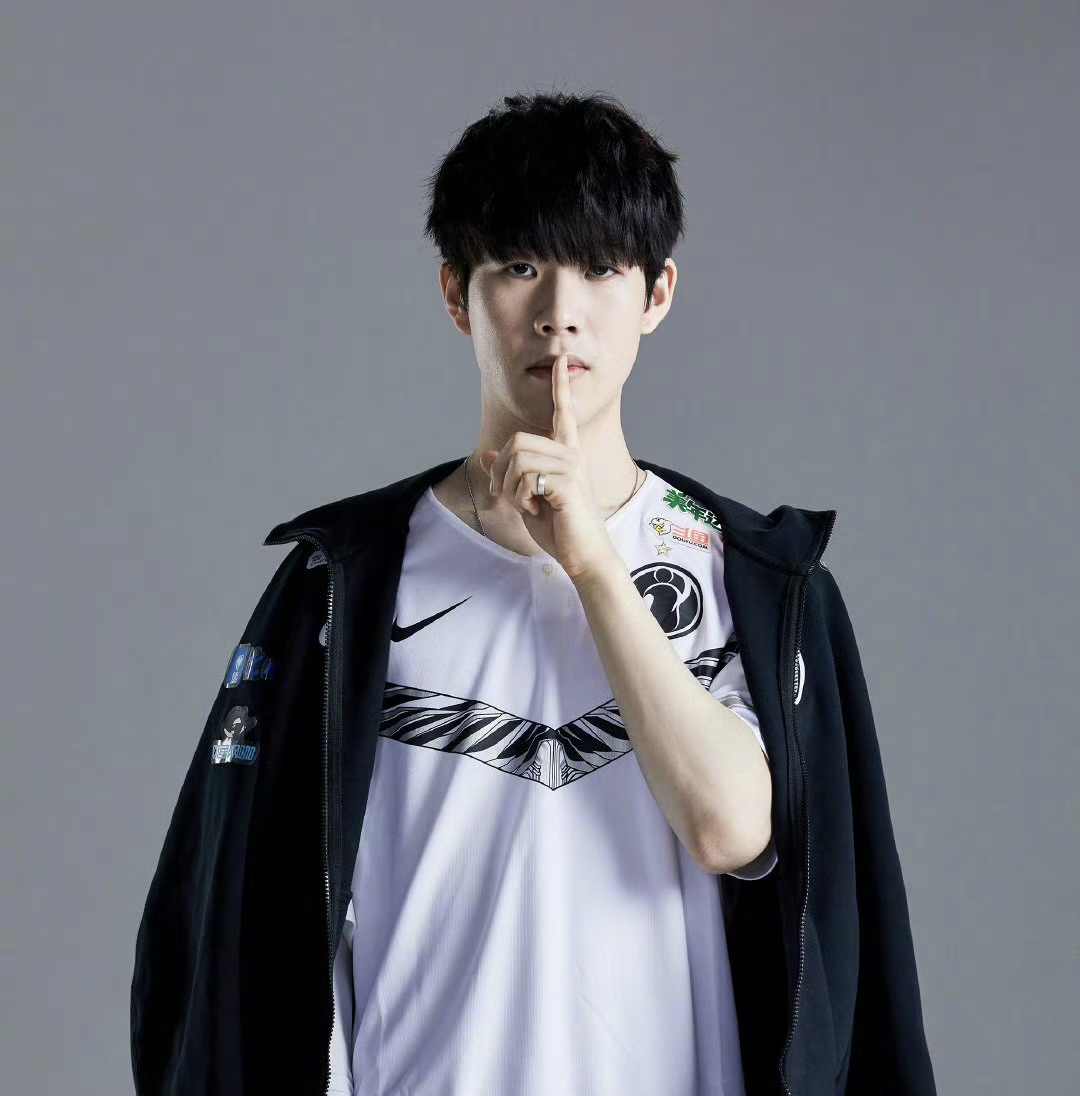 欧冠赛场上 欧冠赛场上